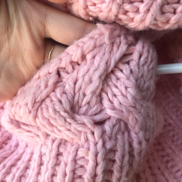 ✨Infinity Scarf✨ - Picture 2 of 2